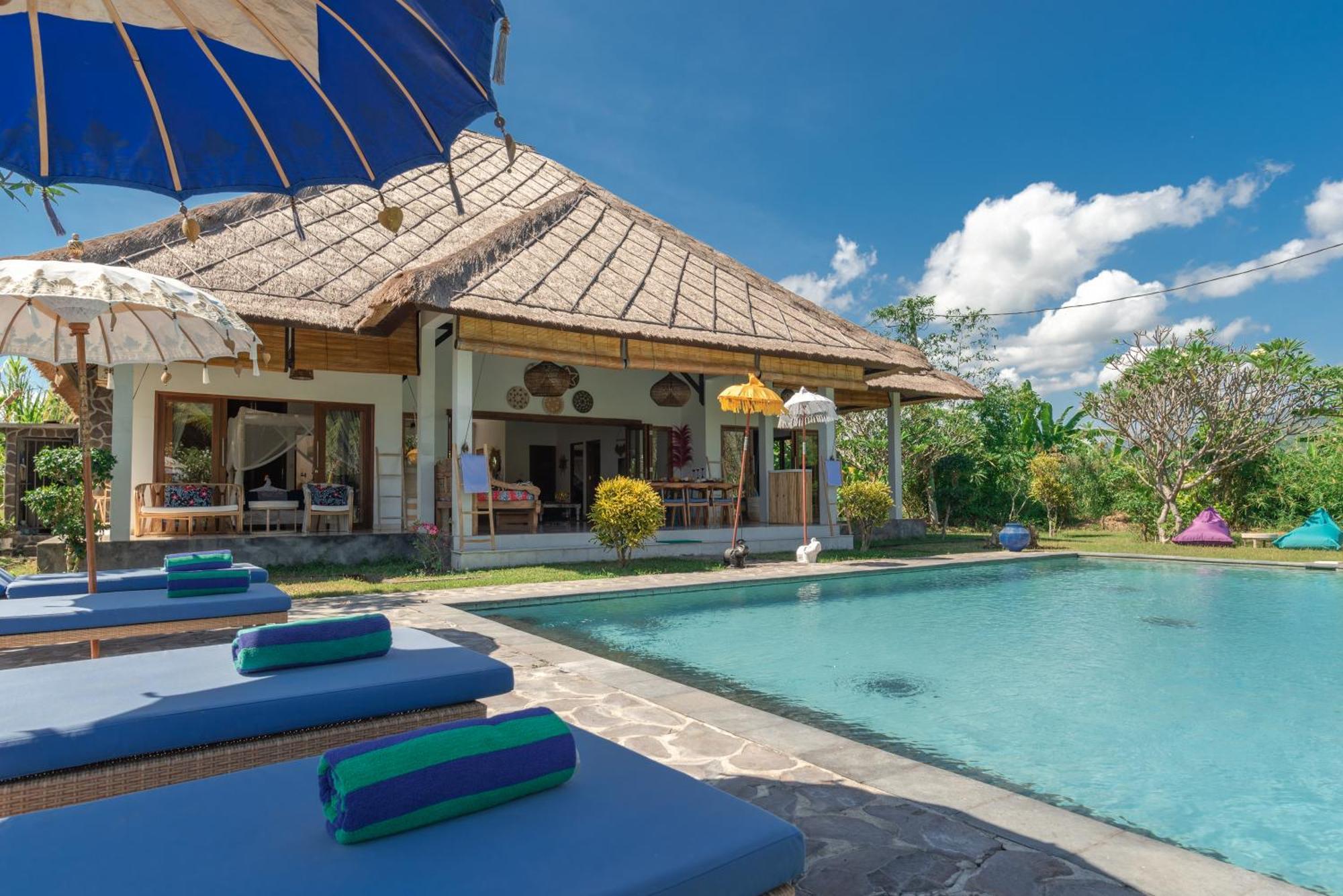Absolute Beach Front Villa Уме-Аньяр Экстерьер фото