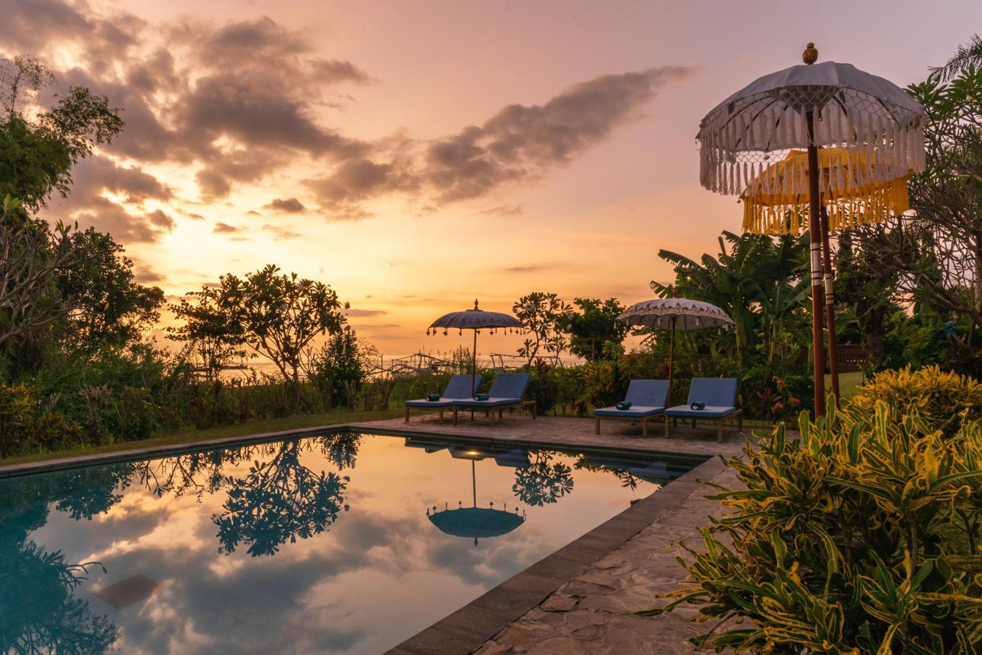Absolute Beach Front Villa Уме-Аньяр Экстерьер фото