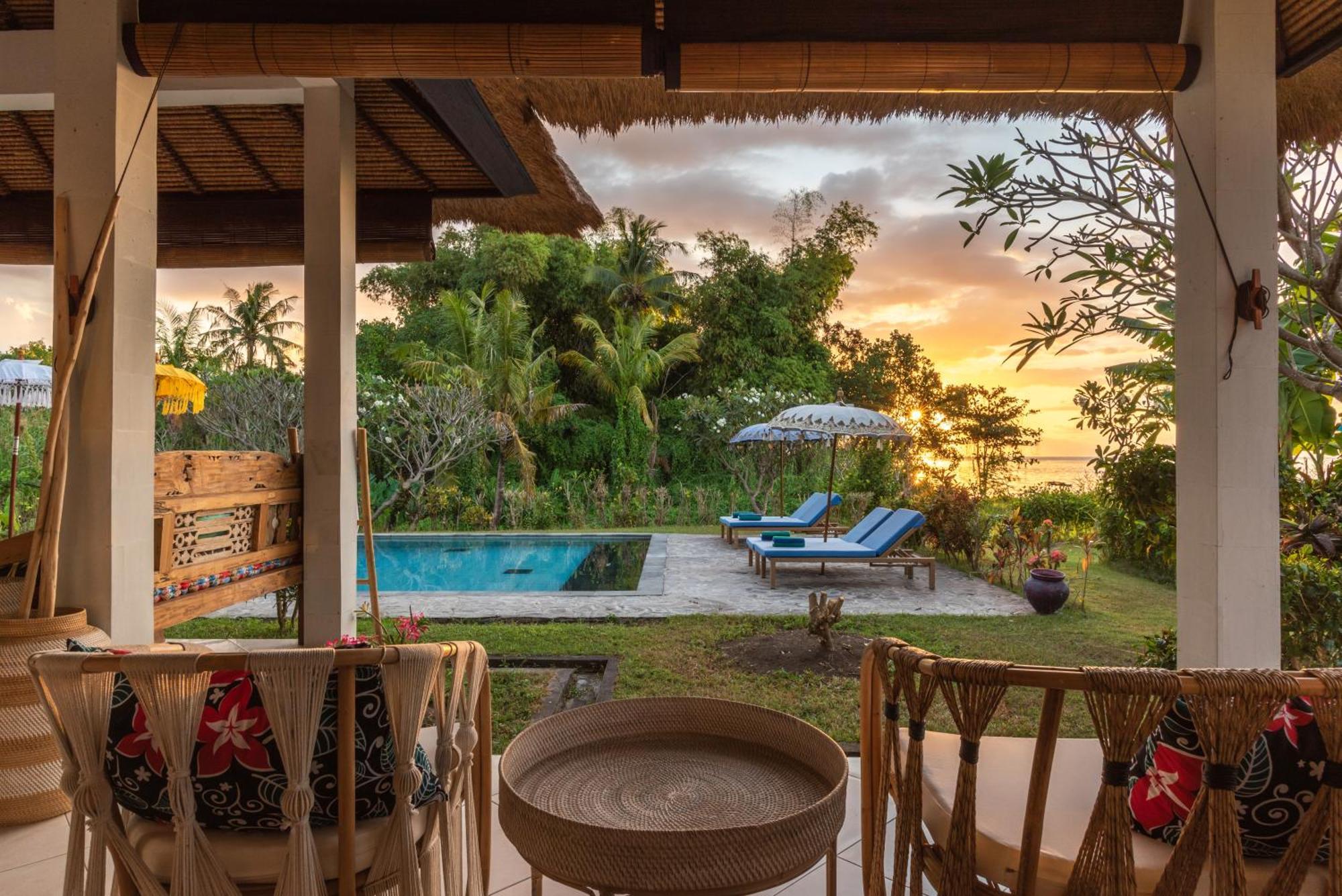 Absolute Beach Front Villa Уме-Аньяр Экстерьер фото