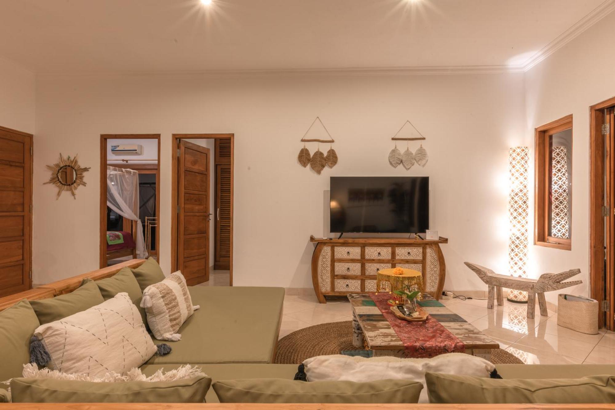 Absolute Beach Front Villa Уме-Аньяр Экстерьер фото